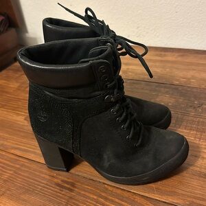 Timberland heeled black boots